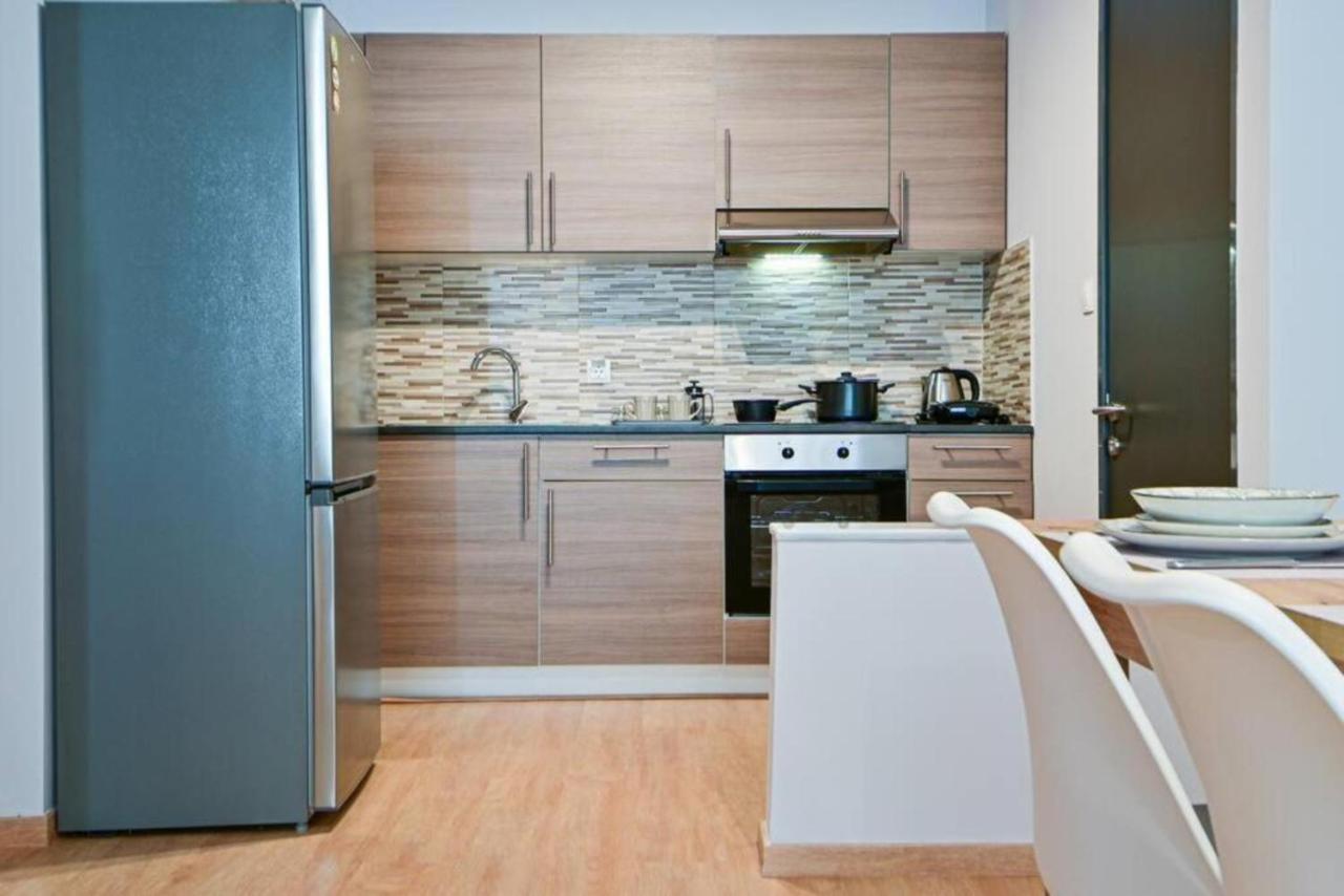 Apartamento Modern Flat In The Heart Of Port Of El Pireo Exterior foto